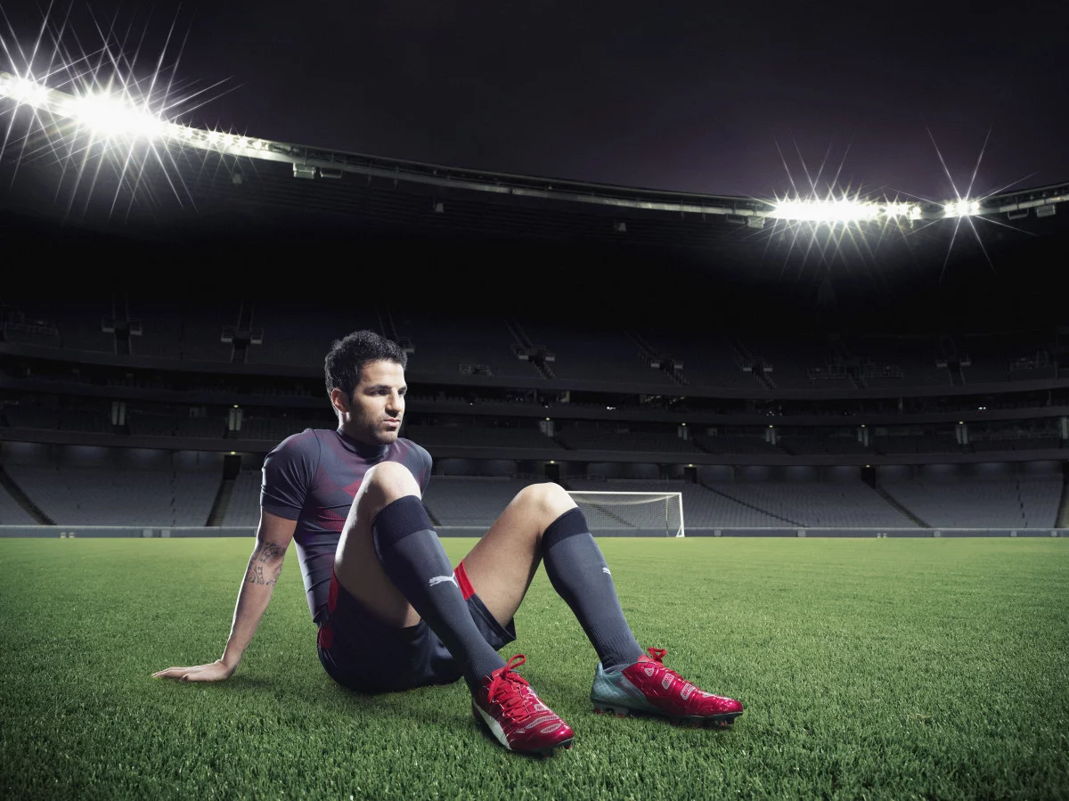 post card Cesc Fàbregas wears PUMA's new evoPOWER 1.2_Q2_06.webp